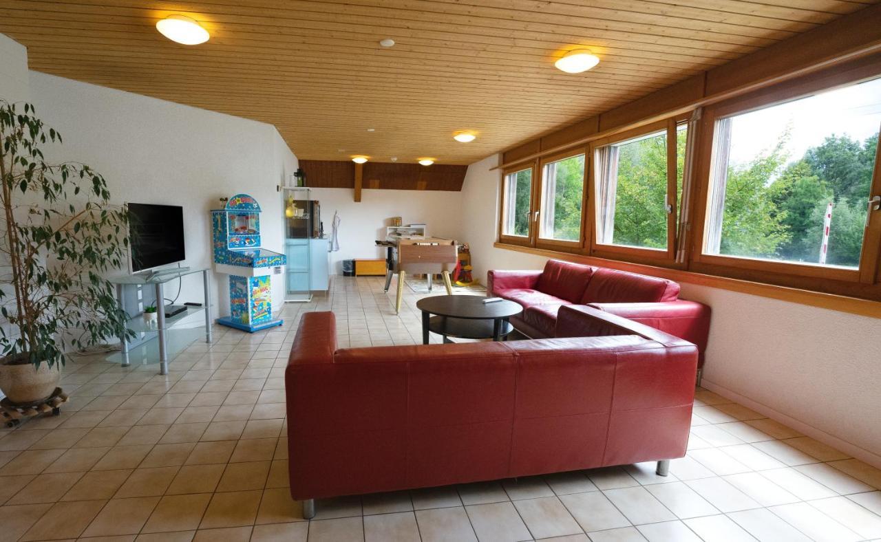 Delemont Youth Hostel Εξωτερικό φωτογραφία