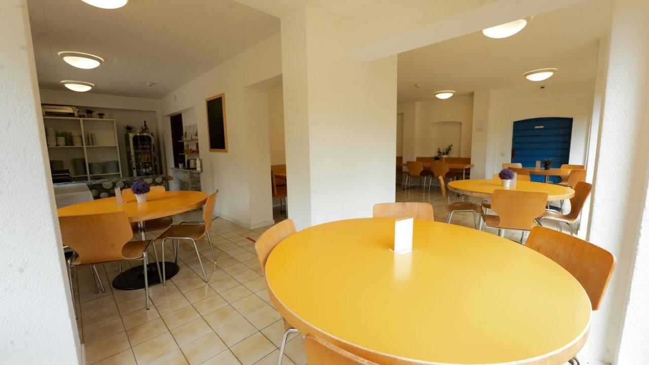 Delemont Youth Hostel Εξωτερικό φωτογραφία