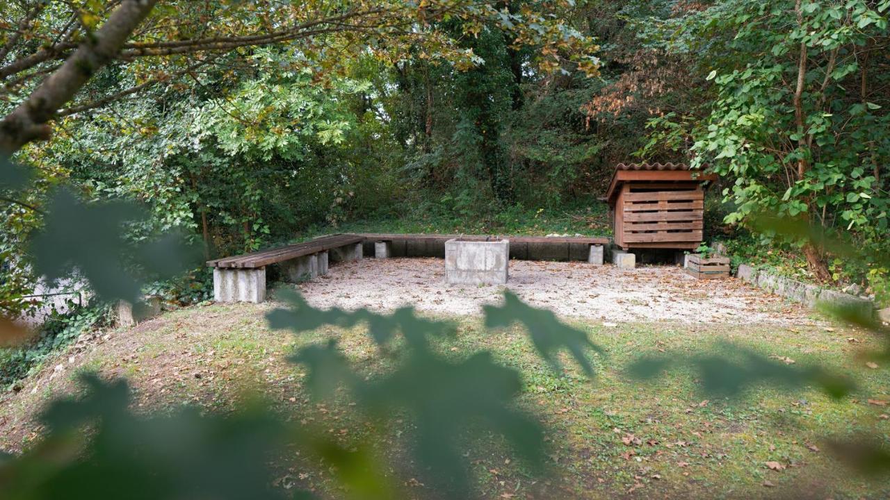 Delemont Youth Hostel Εξωτερικό φωτογραφία